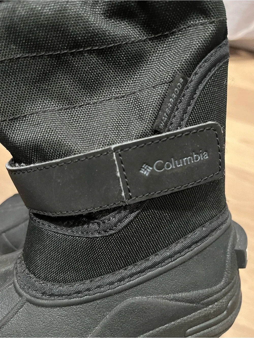 Columbia Black Kids Winter Snow Boots with Drawcord